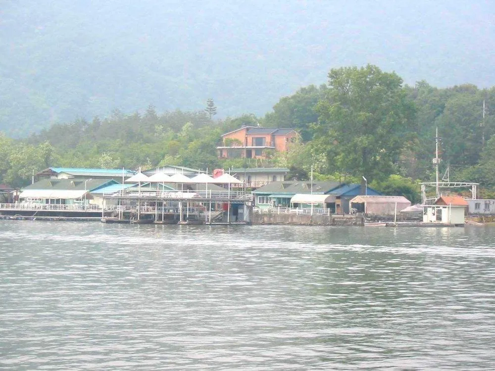 Destination: Cheongpyeong Lake / Sunday Beach - a fun excursion to the quiet life (South Korea) 2020-01-162-6207_img