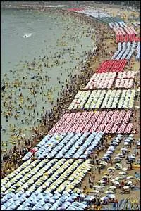 Destination: Haeundae Beach - the biggest beach in the country (Busan, South Korea) Destination: Haeundae Beach - the biggest beach in the country (Busan, South Korea) - South Korea -