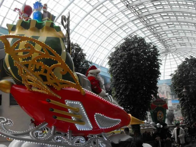 Destination: Lotte World - South Korea's biggest indoor amusement park (Seoul, South Korea) - South Korea -