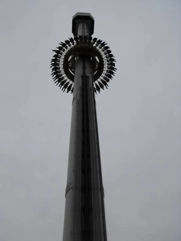 Destination: Lotte World - South Korea's biggest indoor amusement park (Seoul, South Korea) - South Korea -