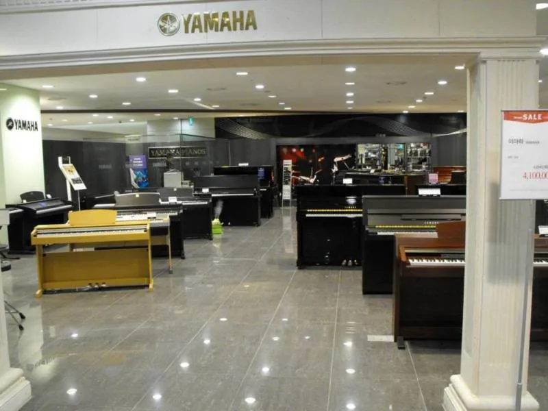 Destination: Yongsan Electronic Market - a huge shop for anything that plugs in (Seoul, South Korea) Destination: Yongsan Electronic Market - a huge shop for anything that plugs in (Seoul, South Korea) - South Korea -