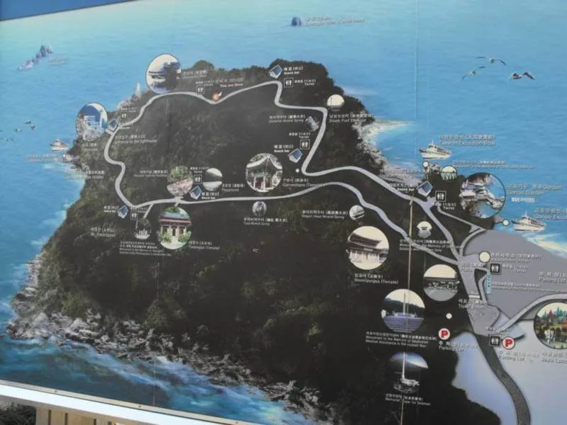 Destination: Taejongdae Park - the sea, natural wonders, and a Buddhist temple (Busan, South Korea) Destination: Taejongdae Park - the sea, natural wonders, and a Buddhist temple (Busan, South Korea) - South Korea -