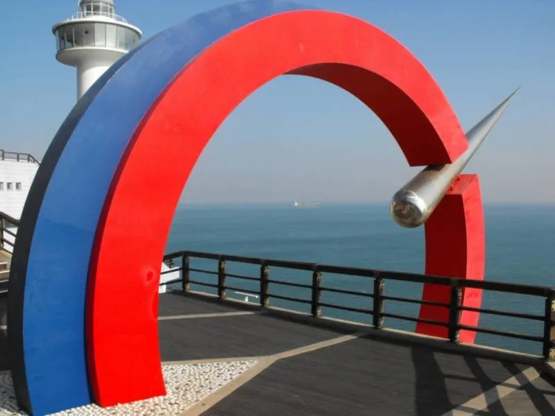 Destination: Taejongdae Park - the sea, natural wonders, and a Buddhist temple (Busan, South Korea) Destination: Taejongdae Park - the sea, natural wonders, and a Buddhist temple (Busan, South Korea) - South Korea -