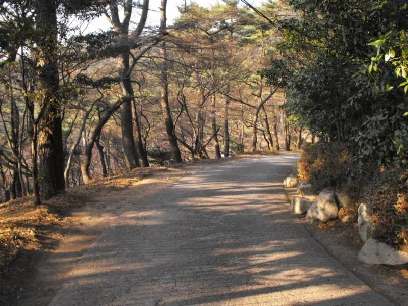 Destination: Taejongdae Park - the sea, natural wonders, and a Buddhist temple (Busan, South Korea) Destination: Taejongdae Park - the sea, natural wonders, and a Buddhist temple (Busan, South Korea) - South Korea -