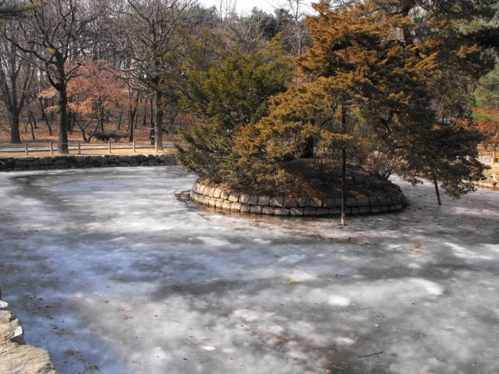 Destination: Jongmyo royal shrine (Seoul, South Korea) - South Korea -