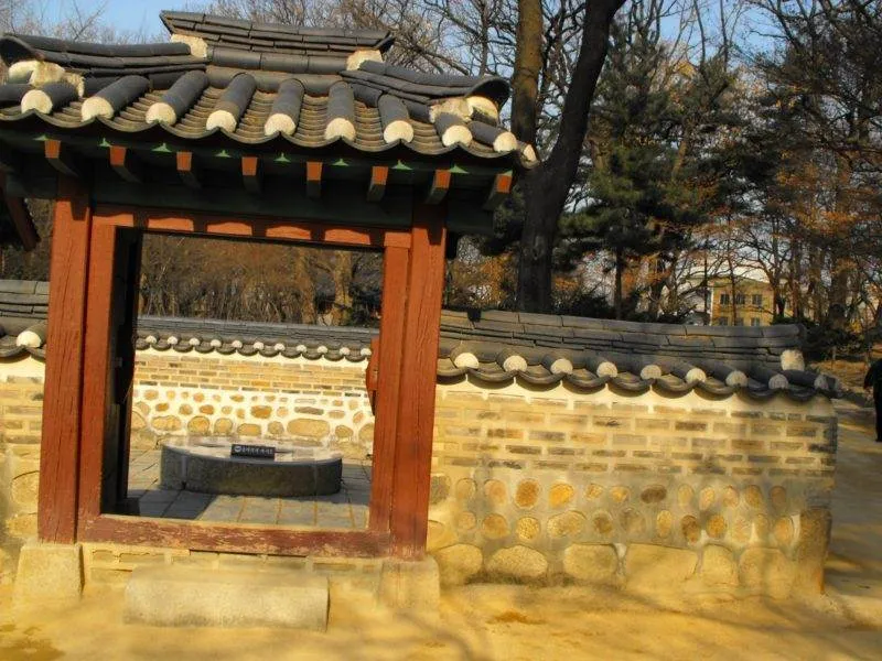 Destination: Jongmyo royal shrine (Seoul, South Korea) - South Korea -