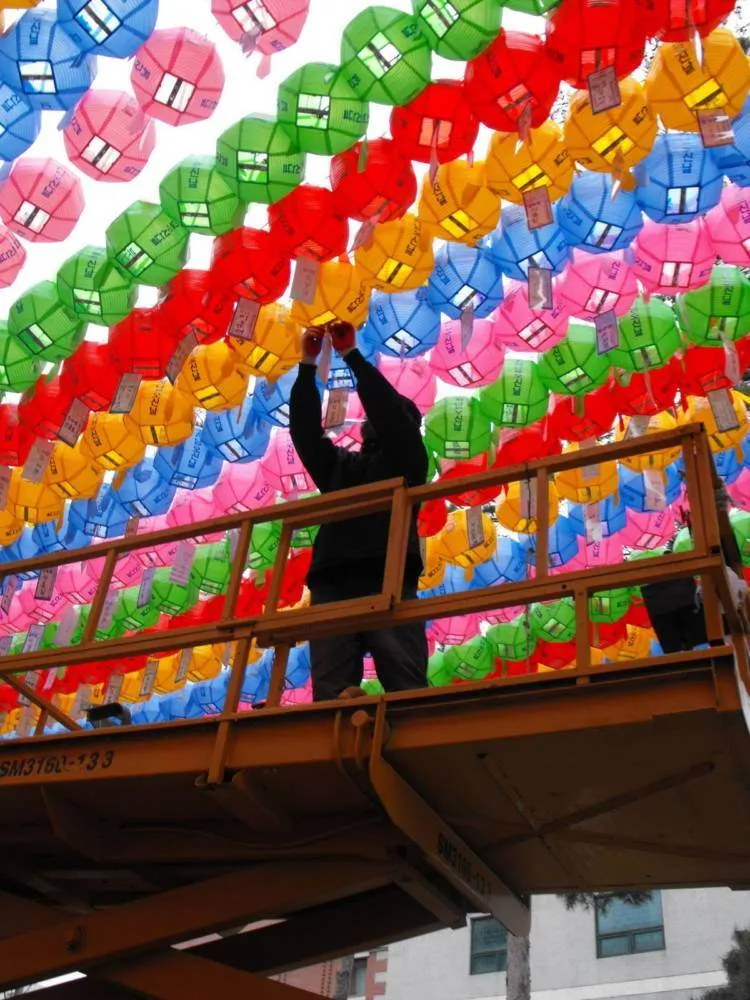 Destination: Lotus Lantern Festival 2009 (Seoul, South Korea) Destination: Lotus Lantern Festival 2009 (Seoul, South Korea) - Festivals, South Korea -