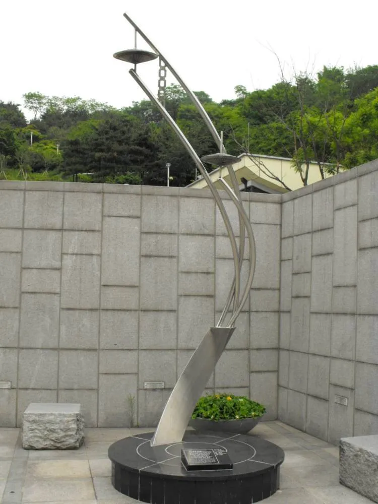 Destination: Naksan Park - an artsy, peaceful stop uphill in Seoul (South Korea) Destination: Naksan Park - an artsy, peaceful stop uphill in Seoul (South Korea) - South Korea -
