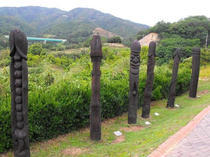 Destination: Haesindang Park - the park of wooden phalluses, anyone? (Samcheok, Gangwon-do, South Korea) (NSFW) - South Korea -