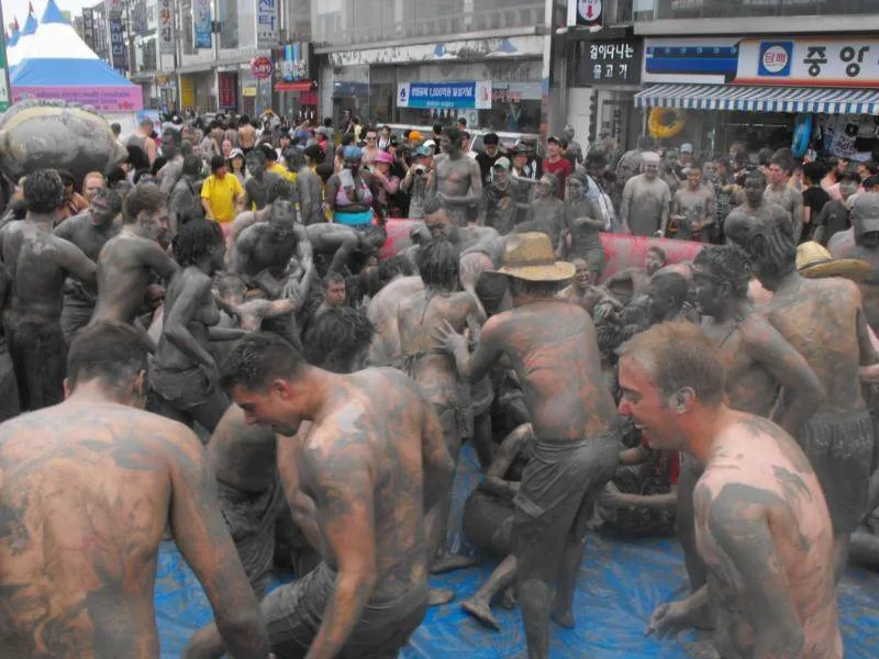 Destination: Boryeong Mud Festival (Daecheon) Destination: Boryeong Mud Festival (Daecheon) - Festivals, South Korea -