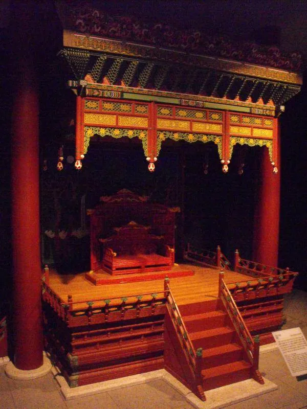 Destination: National Palace Museum of Korea - a historic look at Korea's royalty (Seoul, South Korea) Destination: National Palace Museum of Korea - a historic look at Korea's royalty (Seoul, South Korea) - South Korea -