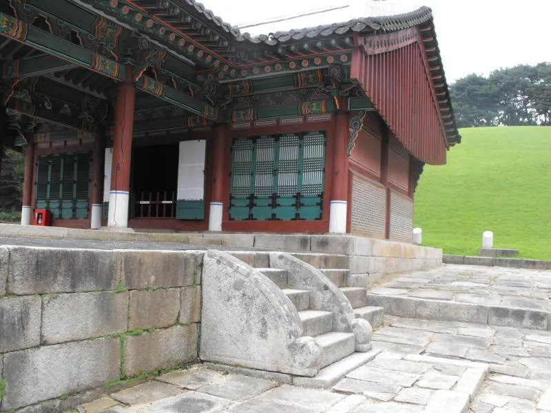 Destination: Dongguneung - a Joseon Dynasty Tomb and UNESCO World Heritage Site (Guri, South Korea) - South Korea -