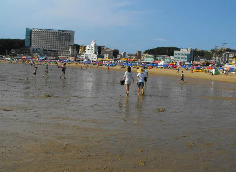 Destination: Eulwangni Beach (Incheon, South Korea) - South Korea -
