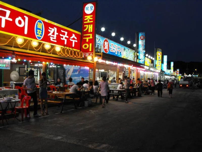 Destination: Eulwangni Beach (Incheon, South Korea) - South Korea -