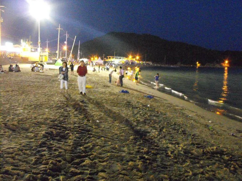 Destination: Eulwangni Beach (Incheon, South Korea) - South Korea -