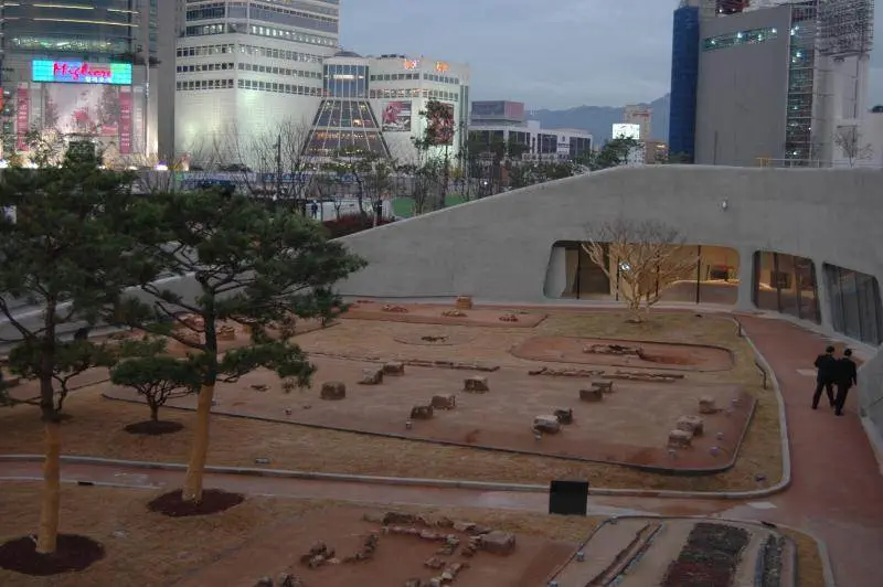 Destination: Dongdaemun Culture and History Park - South Korea -