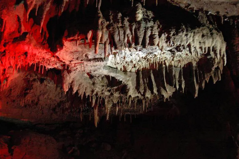 Destination: Cheongok Cave - the gorgeous, lit-up cave in the middle of the city (Donghae, Gangwon-do, South Korea) - South Korea -