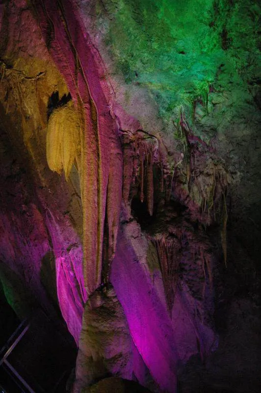 Destination: Cheongok Cave - the gorgeous, lit-up cave in the middle of the city (Donghae, Gangwon-do, South Korea) - South Korea -