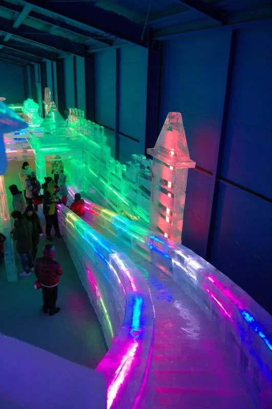 Destination: Hwacheon Sancheoneo Ice Festival 2010 - a fun, weird festival in Gangwon-do, South Korea Destination: Hwacheon Sancheoneo Ice Festival 2010 - a fun, weird festival in Gangwon-do, South Korea - Festivals, South Korea -