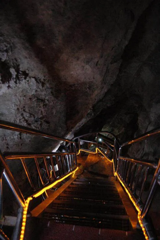 Destination: Hwaam Cave (Jeongseong, Gangwon-do, South Korea) Destination: Hwaam Cave (Jeongseong, Gangwon-do, South Korea) - South Korea -