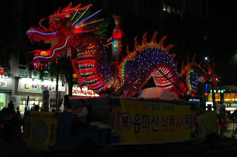 Destination: Lotus Lantern Festival - how Seoul celebrates Buddha's Birthday (2010) - Festivals, South Korea -