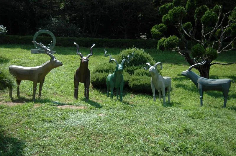 Destination: Yudalsan International Sculpture Park (Mokpo, Jeollanam-do) Destination: Yudalsan International Sculpture Park (Mokpo, Jeollanam-do) - South Korea -