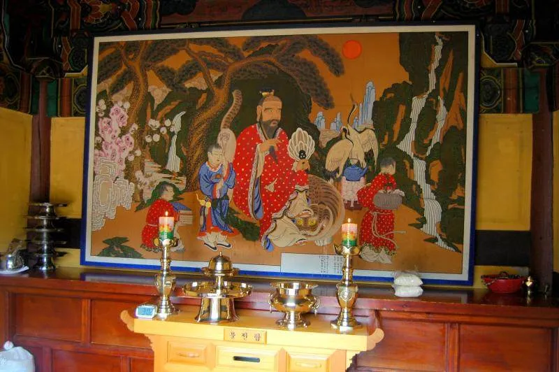 Destination: Tongdosa - a Buddhist temple holding bones of the Buddha (Yangsan city, Gyeongsangnam-do, South Korea) Destination: Tongdosa - a Buddhist temple holding bones of the Buddha (Yangsan city, Gyeongsangnam-do, South Korea) - South Korea -