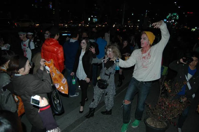 Destination: Seoul Zombie Walk / Halloween in Hongdae (2010) - Festivals, South Korea -