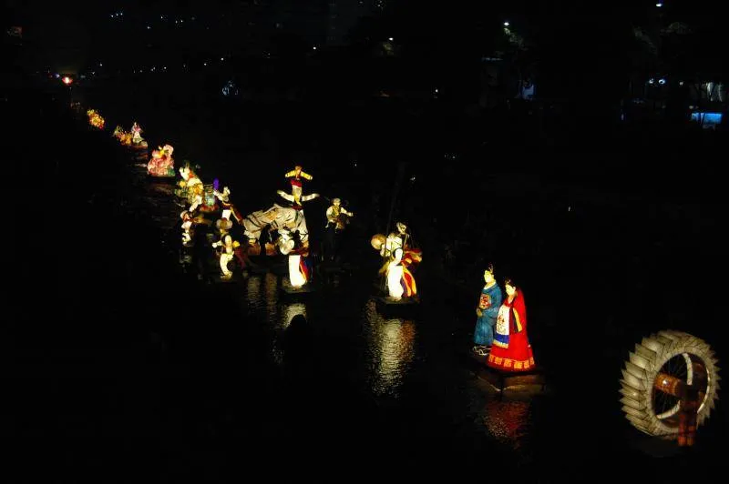 Destination: Seoul Lantern Festival (2010) Destination: Seoul Lantern Festival (2010) - Festivals, South Korea -