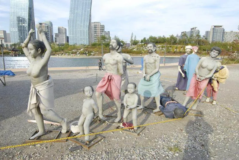 Destination: the abandoned Songdo Bible Park (Incheon, South Korea) - South Korea -