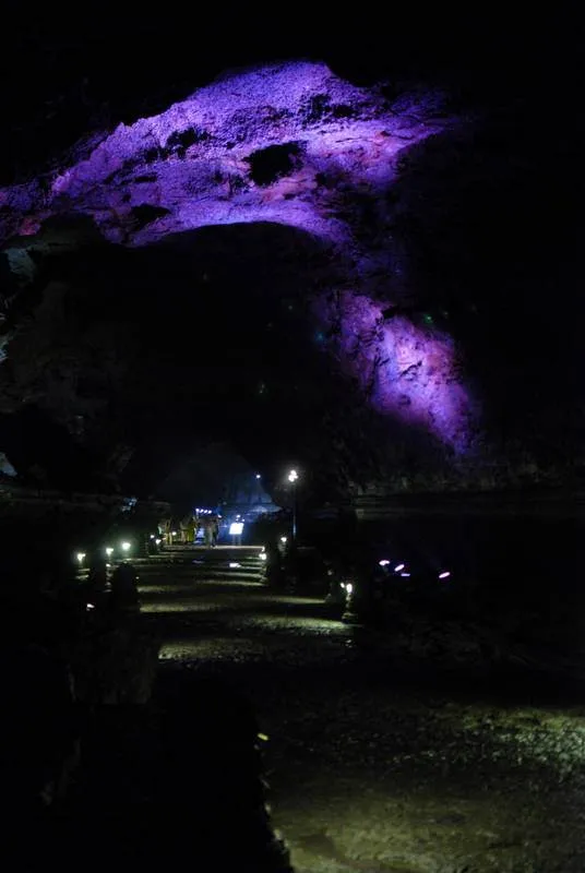 Destination: lava tubes, trick art, a volcanic crater, a Buddhist temple, and a sex park — a weekend around Jeju-do (South Korea) (SFW) Destination: lava tubes, trick art, a volcanic crater, a Buddhist temple, and a sex park — a weekend around Jeju-do (South Korea) (SFW) - South Korea -