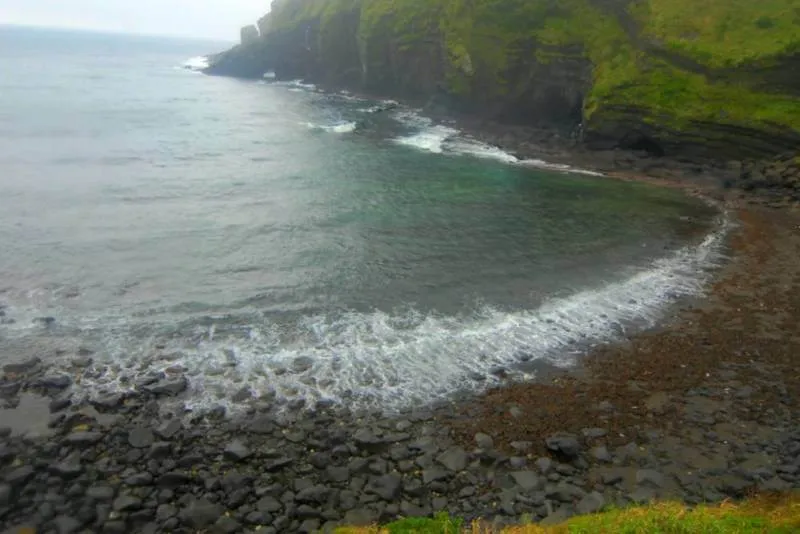 Destination: lava tubes, trick art, a volcanic crater, a Buddhist temple, and a sex park — a weekend around Jeju-do (South Korea) (SFW) Destination: lava tubes, trick art, a volcanic crater, a Buddhist temple, and a sex park — a weekend around Jeju-do (South Korea) (SFW) - South Korea -