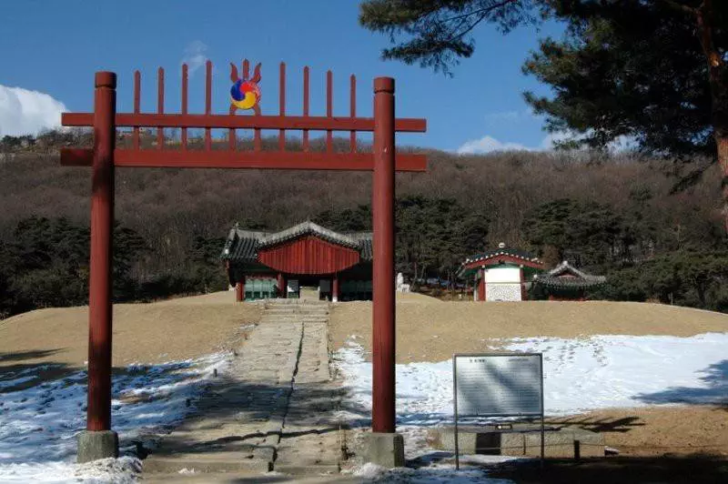 Destination: Wonjong Jangneung - a less-traveled Joseon Dynasty tomb (Gimpo, Gyeonggi-do) - South Korea -