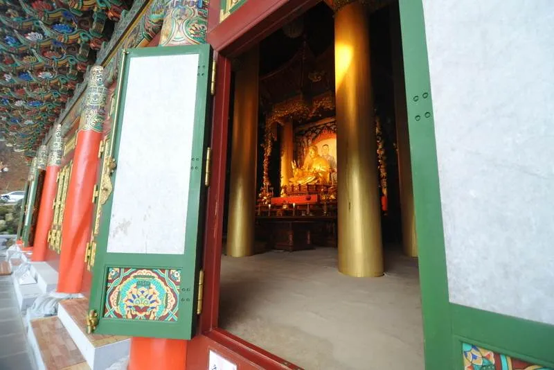 Destination: Guinsa — Buddhist high-rises and an elevator inside a temple (Chungcheongbuk-do, South… Destination: Guinsa — Buddhist high-rises and an elevator inside a temple (Chungcheongbuk-do, South… - South Korea -