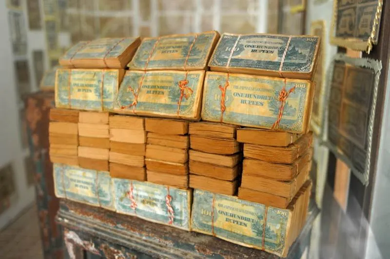 Destination: the Bridge over the River Kwai and a bizarre, fake war museum (Kanchanaburi, Thailand) - Thailand -