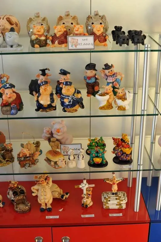 Destination: Icheon Pig Museum (Icheon, Gyeonggi-do, South Korea) - South Korea -