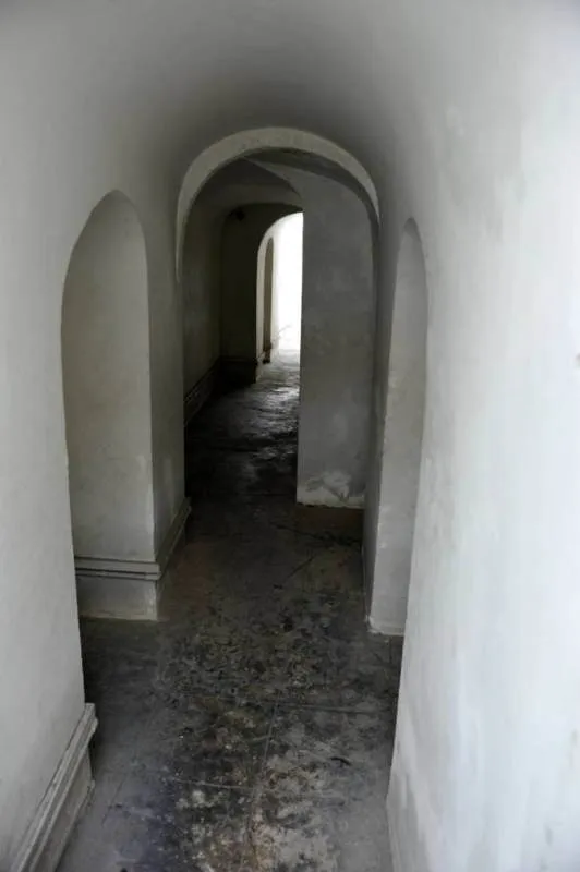 Destination: The temple shaped like a boat and Bangkok’s best-known ghost tower - Wat Yannawa and the Sathorn Unique (Bangkok, Thailand) - Thailand -