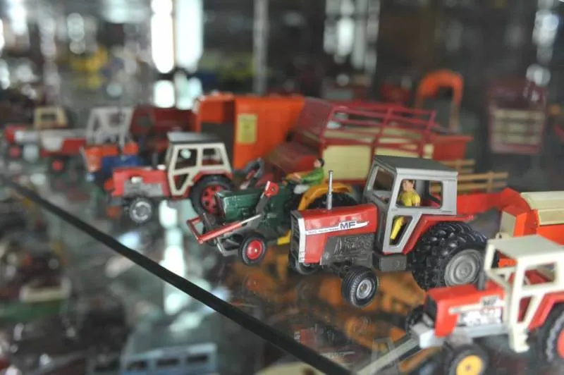 Destination: Chokchai Museum — sexy cars, Swarovsky crystals, super-long lenses, and scads of… - Thailand -