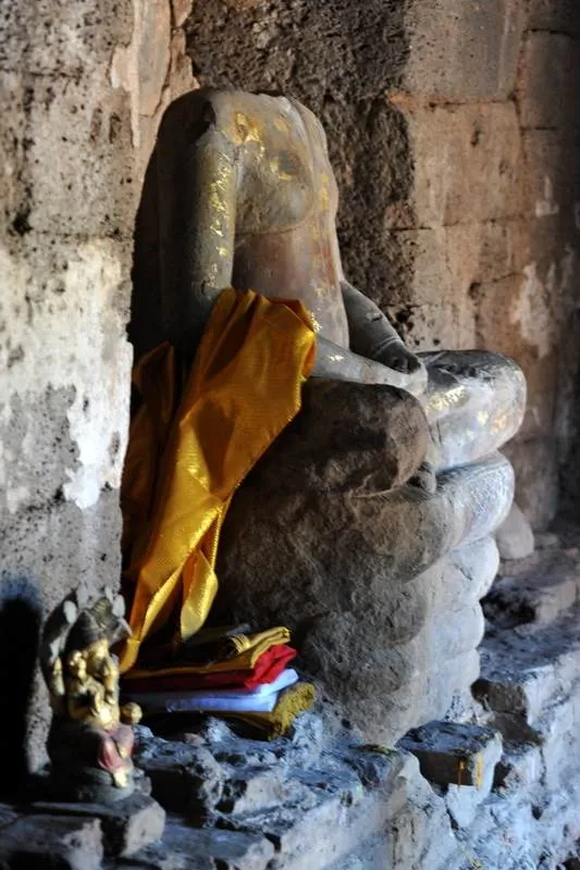 Destination: Phra Prang Sam Yod — an ancient temple overrun by monkeys (Lopburi, Thailand) Destination: Phra Prang Sam Yod — an ancient temple overrun by monkeys (Lopburi, Thailand) - Thailand -