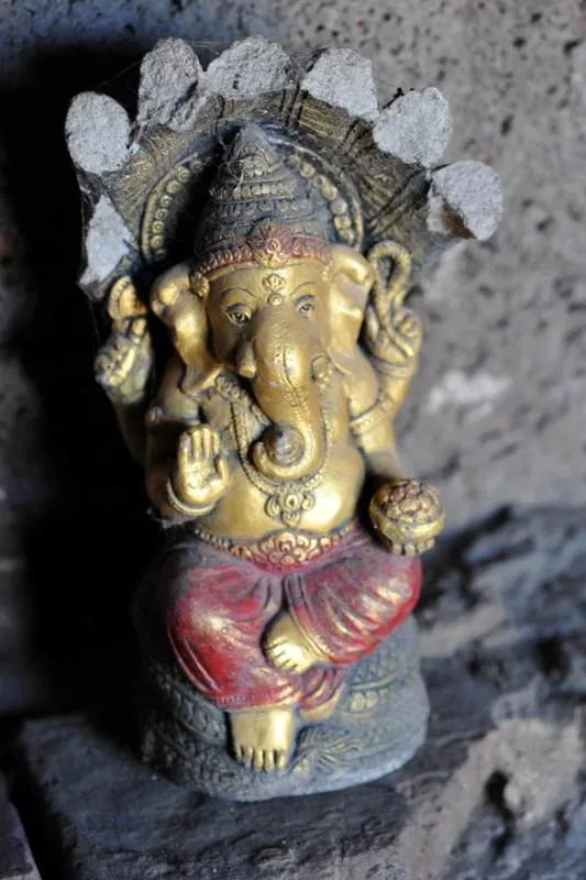 Destination: Phra Prang Sam Yod — an ancient temple overrun by monkeys (Lopburi, Thailand) Destination: Phra Prang Sam Yod — an ancient temple overrun by monkeys (Lopburi, Thailand) - Thailand -