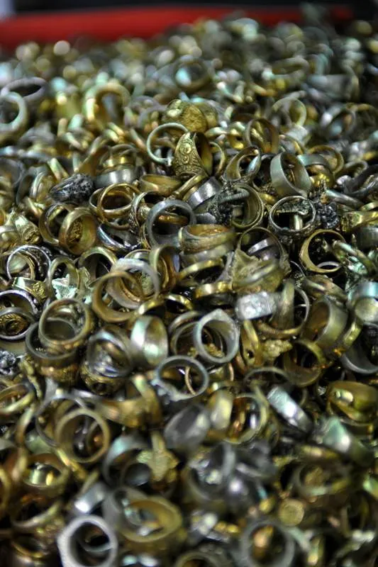 Destination: Amulet Market — the accidental tourist destination? (Bangkok) - Thailand -