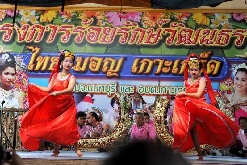 Destination: Ko Kret — a mainstream touristy daytrip with… deep-fried flowers? (central Thailand) - Thailand -