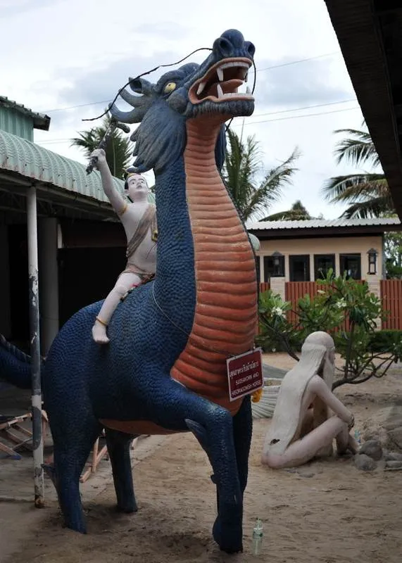 Destination: Puek Tian Beach — a naked ascetic, a dragon ridden like a horse, and a six-meter-tall she-demon (Phetchaburi, Thailand) Destination: Puek Tian Beach — a naked ascetic, a dragon ridden like a horse, and a six-meter-tall she-demon (Phetchaburi, Thailand) - Thailand -