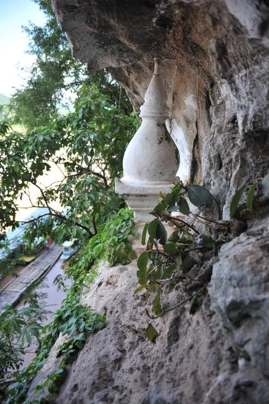 Destination: Pak Ou Caves (Luang Prabang area, Laos) Destination: Pak Ou Caves (Luang Prabang area, Laos) - Laos -