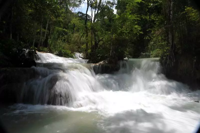 Destination: Kuang Si waterfall and the Tat Kuani Si bear rescue center (Luang Prabang area, Laos) - Laos -