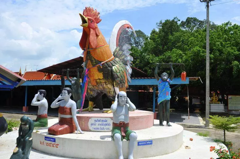 Destination: Wat Kai — the only hell temple with monkeys around – Ayutthaya, Thailand (NSFW)