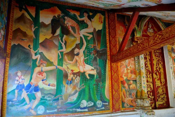 Destination: Huay Xai - the Laos border town with a former French fort and hellish temple (Laos) (SFW) Destination: Huay Xai - the Laos border town with a former French fort and hellish temple (Laos) (SFW) - Laos -