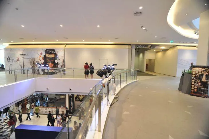 Destination: Maya shopping mall’s grand opening (Chiang Mai, Thailand) Destination: Maya shopping mall’s grand opening (Chiang Mai, Thailand) - Thailand -