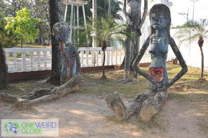 Destination: Phayao — a sunken temple, an eclectic temple, and a temple with dinosaurs (Thailand) Destination: Phayao — a sunken temple, an eclectic temple, and a temple with dinosaurs (Thailand) - Thailand -