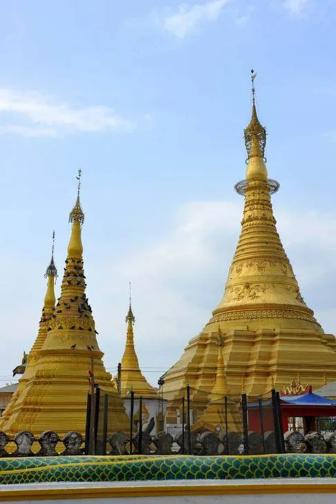 Destination: Myawaddy, Myanmar — the border town across from Thailand - Myanmar -